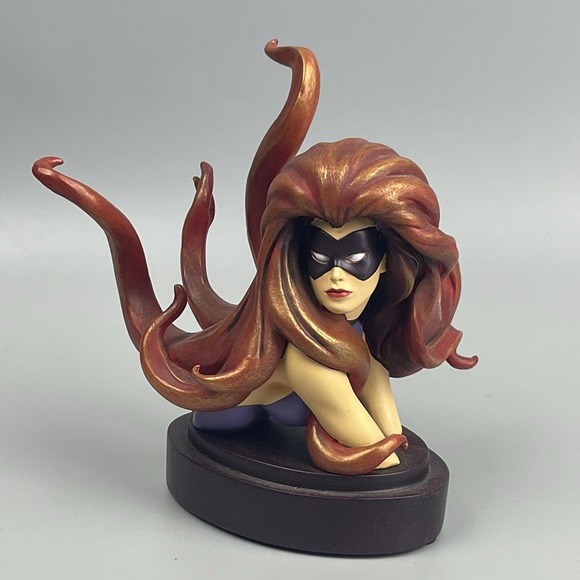 Bowen Designs Other - Bowen‎ Designs Marvel Medusa Bust #1621/5000 2002 Randy Bowen Statue Damaged